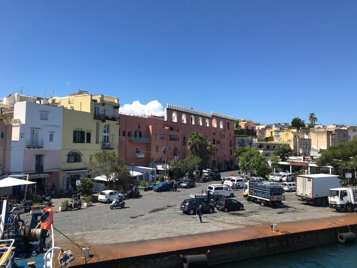 Vento Di Mare Panzió Procida Kültér fotó